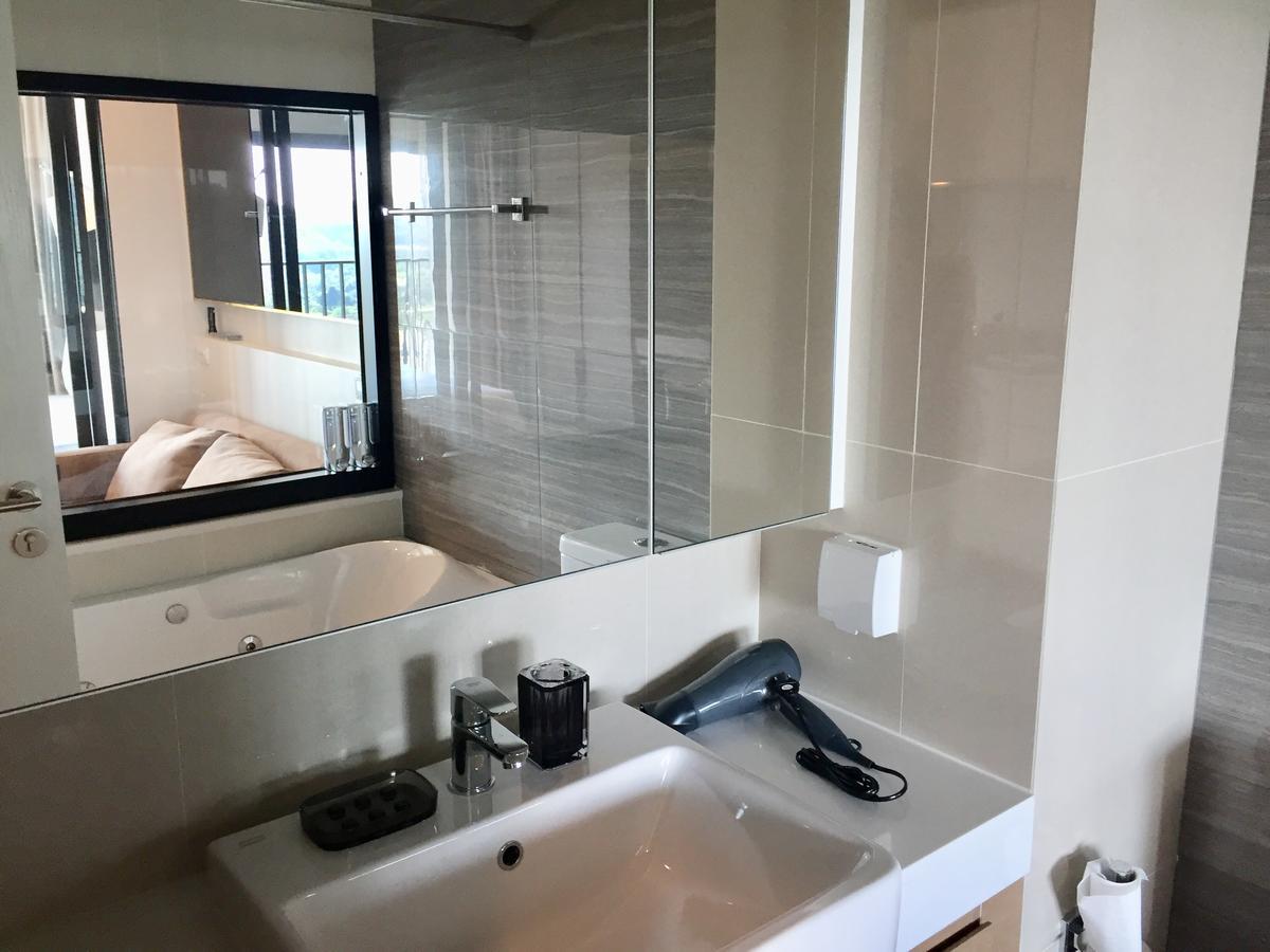 Knightsbridge The Ocean Sriracha By Crown Residence Si Racha Ngoại thất bức ảnh