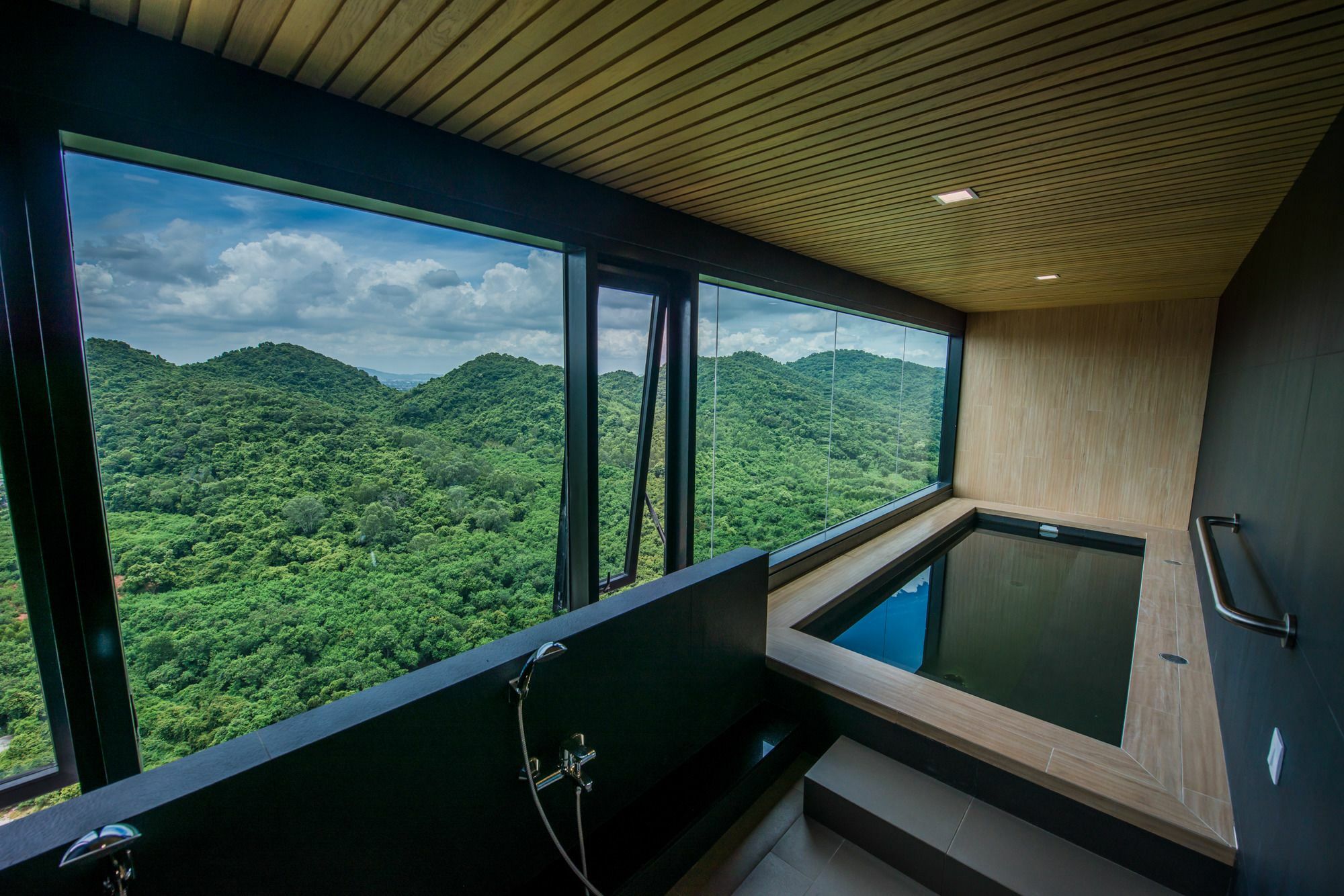 Knightsbridge The Ocean Sriracha By Crown Residence Si Racha Ngoại thất bức ảnh